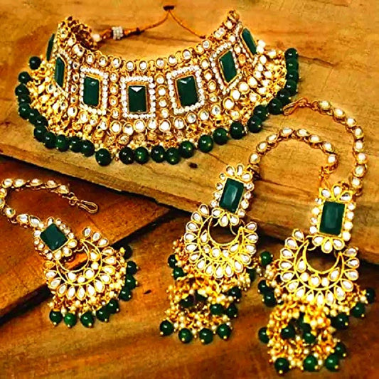 Royal Green Kundan Bridal Jewellery Set – Necklace, Earrings & Maang Tikka